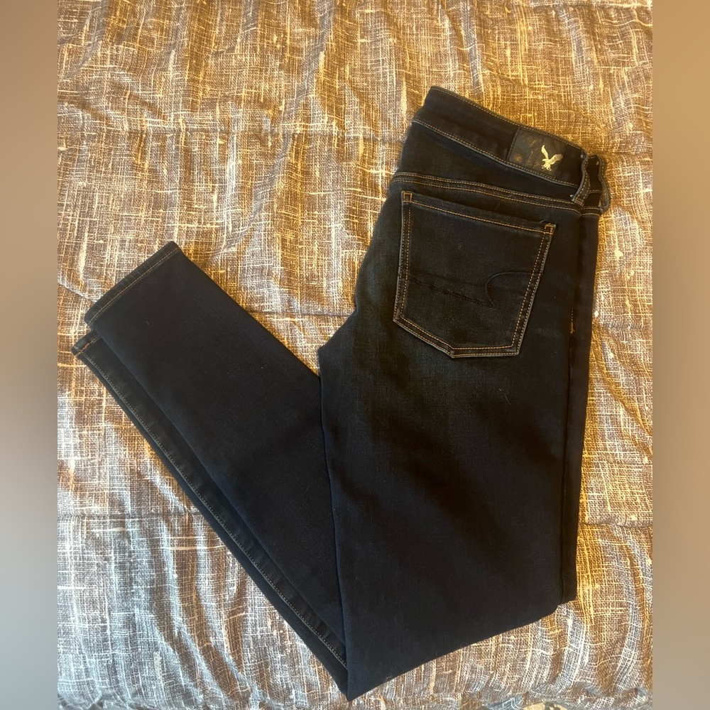 American Eagle 360 Super Stretch Skinny Jegging Dark Denim - size 6